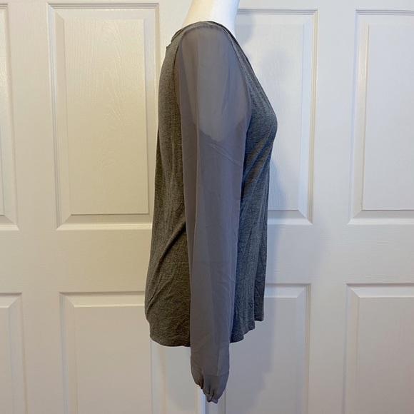 BCBG Paris Gray V Neck Sheer Sleeve Blouse Top - Picture 4 of 7
